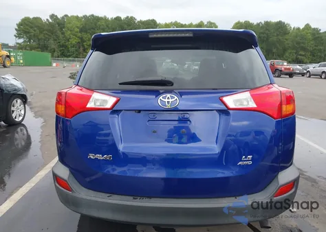 2015 Toyota Rav4 Le z USA, uszkodzony, nr VIN 2T3BFREV3FW358374